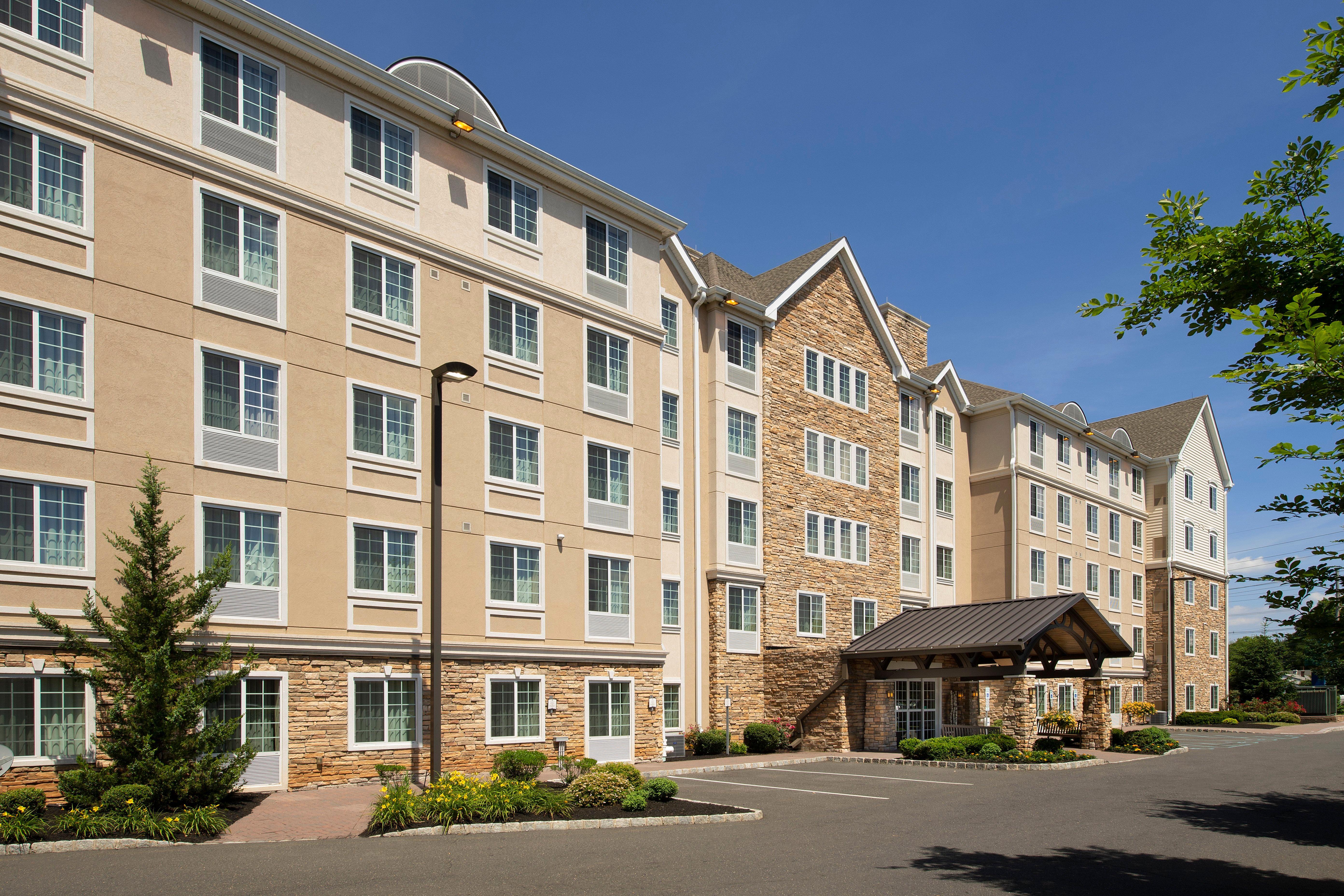 Staybridge Suites North Brunswick, An Ihg Hotel Exteriör bild